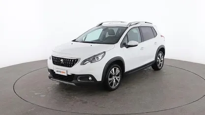Bianco Usata 2016 Peugeot 2008 Allure SUV | 10.599 € (Buon prezzo)