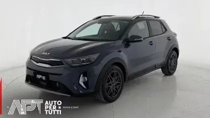 Usata Kia Stonic 101 CV (74 kW) 2024 Bluazzurro SUV