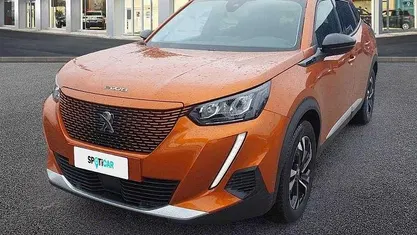 Usata Peugeot e-2008 Allure 56 kW (77 CV) 2022 SUV