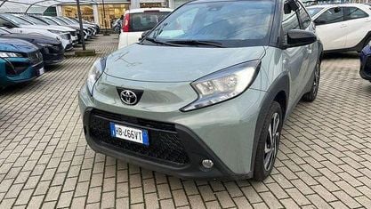 Nouvelle Toyota Aygo X Trend 116 ch (85 kW) 2025 Vert SUV