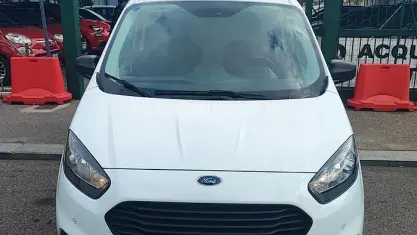 Usata Ford Tourneo Connect Titanium 101 CV (74 kW) 2020 Bianco Monovolume