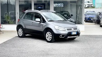 Usata Fiat Sedici 120 CV (88 kW) 2011 SUV