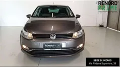 Grigio scuro Usata 2016 VW Polo Comfortline Tre volumi | 9900 € (Buon prezzo)
