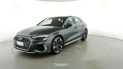 Usata Audi S3 Sport 310 CV (228 kW) 2023 Grigio daytona Berlina