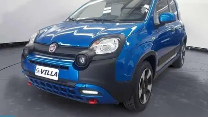 Blu/azzurro Usata 2024 Fiat Panda Cross Cross Due volumi | 13.900 € (Buon prezzo)