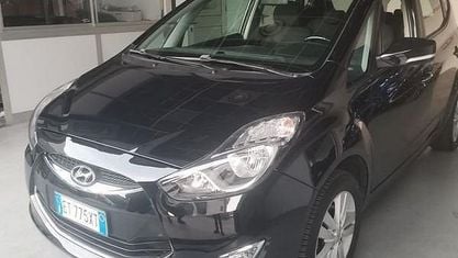 Gebraucht Hyundai ix20 Comfort 90 PS (66 kW) 2014 Schwarz Kleinwagen