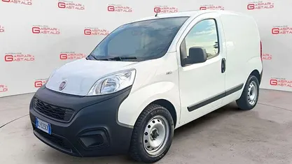 Usata Fiat Fiorino 80 CV (58 kW) 2022 Monovolume
