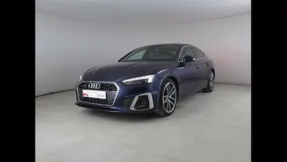 Usata Audi A5 Sportback S-Line 204 CV (150 kW) 2024 Blu navarra metallizzato Utilitaria