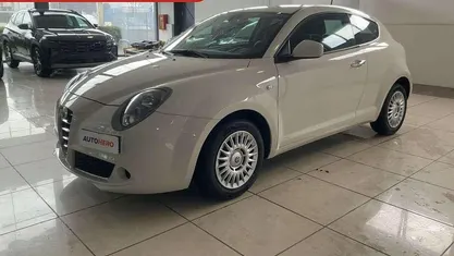 Usata Alfa Romeo MiTo Impression 70 CV (51 kW) 2016 Beige Utilitaria