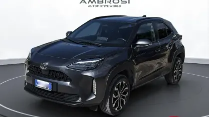 Usata Toyota Yaris Cross Trend 92 CV (67 kW) 2024 Grigio SUV