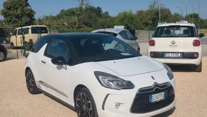 Usata DS Automobiles DS3 82 CV (60 kW) 2015 Bianco Coupé