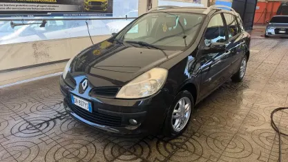 Usata Renault Clio 72 CV (52 kW) 2009 Nero Station wagon