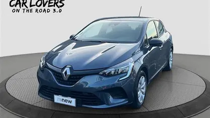 Grigio scuro Usata 2023 Renault Clio V Life Due volumi | 11.990 € (Super prezzo)