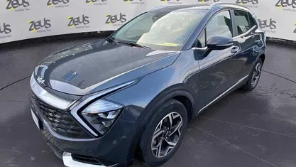 Grigio Usata 2022 Kia Sportage SUV | 22.900 € (Buon prezzo)