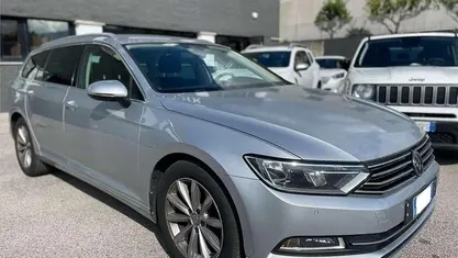 Argento Usata 2016 VW Passat Highline Station wagon | 12.700 € (Buon prezzo)