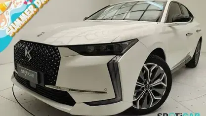 Usata DS Automobiles DS4 Trocadero 225 CV (165 kW) 2022 Bianco SUV