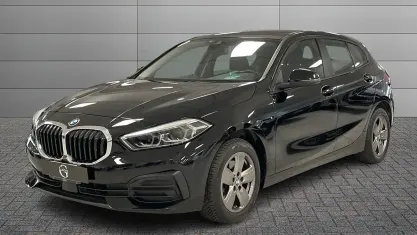 Begagnad BMW 116 Advantage 116 HK (85 kW) 2022 Halvkombi