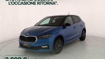 Käytetty Skoda Fabia 80 HP (58 kW) 2025 Sininen Viistoperä