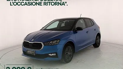 Usata Skoda Fabia 80 CV (58 kW) 2025 Blu race metallizzato nero tulipano perlato Utilitaria