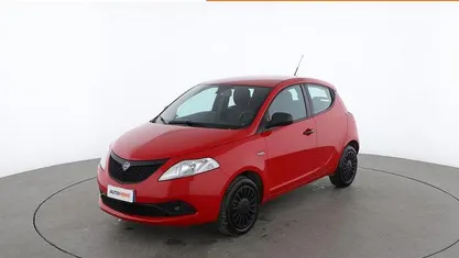 Rosso Usata 2019 Lancia Ypsilon Due volumi | 9499 € (Buon prezzo)