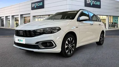 Usata Fiat Tipo City Life 95 CV (69 kW) 2022 Bianco Utilitaria