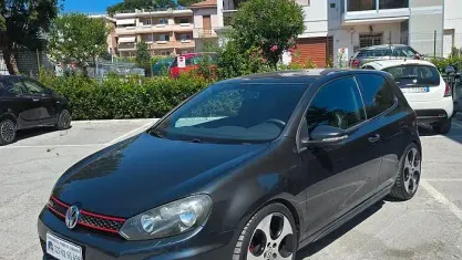 Usata VW Golf VI GTI 211 CV (155 kW) 2010 Grigio Utilitaria