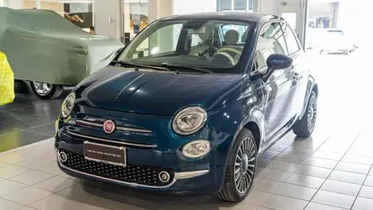 Usata Fiat 500 Lounge 69 CV (50 kW) 2019 Blu zanzibar Berlina
