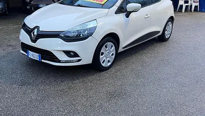 Usata Renault Clio IV 90 CV (66 kW) 2018 Berlina