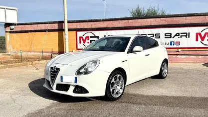 Usata 2010 Alfa Romeo Giulietta Distinctive Berlina | 6900 € (Buon prezzo)