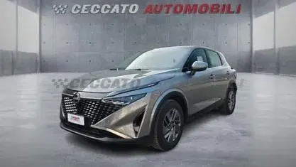 Usata Nissan Qashqai Acenta 140 CV (102 kW) 2025 Grigio SUV