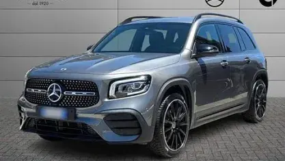 Usata Mercedes GLB200 Premium 150 CV (110 kW) 2023 Grigio SUV