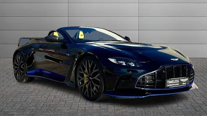 Onyx black Nuova 2025 Aston Martin V12 Vantage Cabrio | 449.900 €