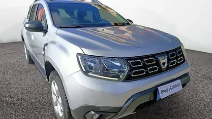 Usata Dacia Duster Comfort 101 CV (74 kW) 2021 Grigio SUV