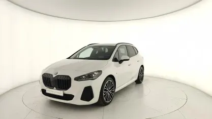 Usata BMW 218 Active Tourer M Sport 150 CV (110 kW) 2025 Alpine white Monovolume