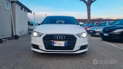 Usata Audi A3 Design 110 CV (80 kW) 2016 Bianco Berlina