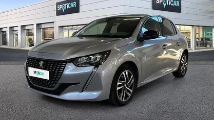 Usata Peugeot 208 Allure 101 CV (74 kW) 2023 Utilitaria