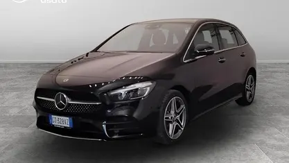 Usata Mercedes B250e AMG Line Premium 218 CV (160 kW) 2024 Nero cosmo metallizzato Monovolume