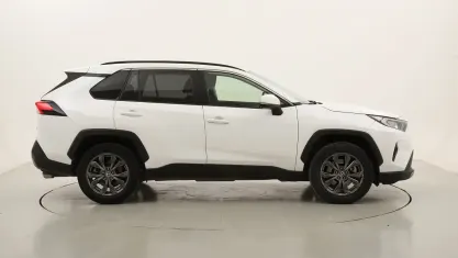 Usata Toyota RAV4 Hybrid 218 CV (160 kW) 2022 Biancobianco SUV