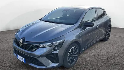 Usata Renault Clio V Techno 91 CV (66 kW) 2025 Utilitaria