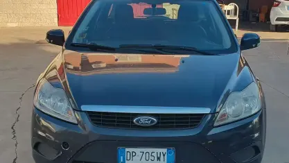 Usata Ford Focus 110 CV (80 kW) 2008 Grigio Station wagon