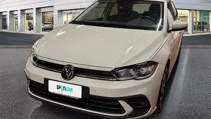 Grigio Usata 2023 VW Polo Life Due volumi | 16.900 € (Ottimo prezzo)