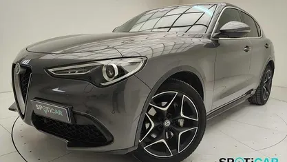Usata Alfa Romeo Stelvio Ti 209 CV (153 kW) 2021 Grigio SUV