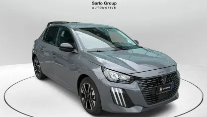 Usata Peugeot 208 Allure 101 CV (74 kW) 2025 Argento Utilitaria