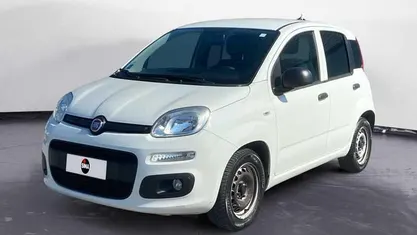 Usata Fiat Panda Pop 69 CV (50 kW) 2016 Bianco Utilitaria