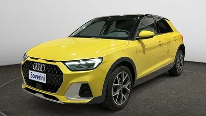 Begagnad Audi A1 Design 110 HK (80 kW) 2023 Gul SUV