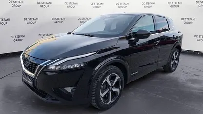 Begagnad Nissan Qashqai N-Connecta 158 HK (116 kW) 2023 Svart SUV