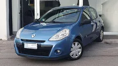 Usata 2011 Renault Clio II Dynamique Tre volumi | 4800 € (Buon prezzo)