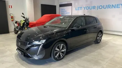 Usata Peugeot 308 Allure 131 CV (96 kW) 2023 Nero Berlina