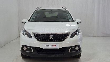 Używany Peugeot 2008 Style 102 KM (75 kW) 2019 Biały SUV