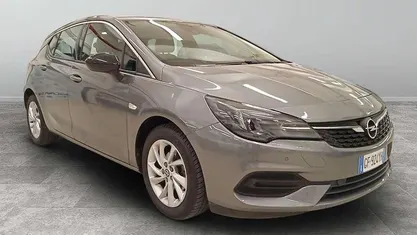 Usata Opel Astra Business Elegance 122 CV (89 kW) 2021 Berlina